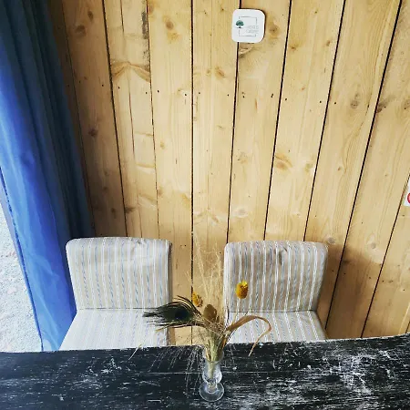 Hors Cadre/villa Avec Piscine *