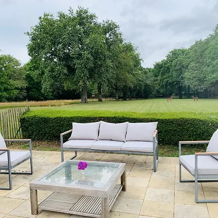 Vakantiehuis Hors Cadre/villa Avec Piscine Nort-sur-Erdre (Loire-Atlantique)