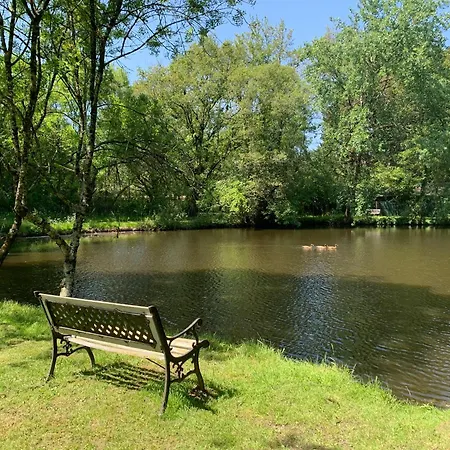 Hors Cadre/villa Avec Piscine