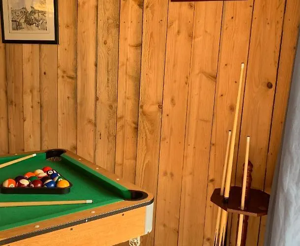 بيت للعطل Hors Cadre/villa Avec Piscine *