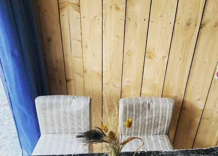 Hors Cadre/villa Avec Piscine *