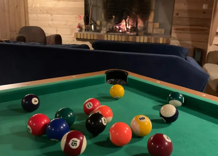 Hors Cadre/villa Avec Piscine *